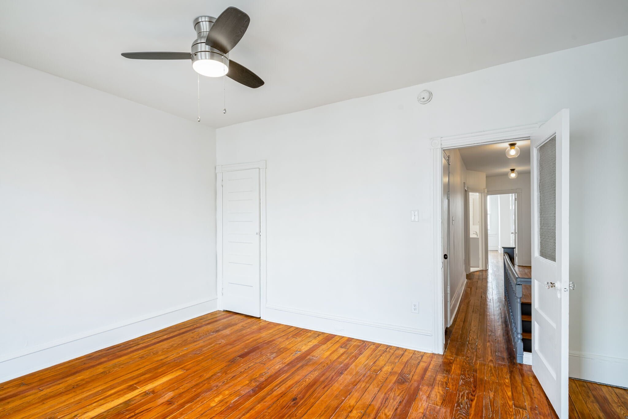 Building Photo - 6018 Irving St