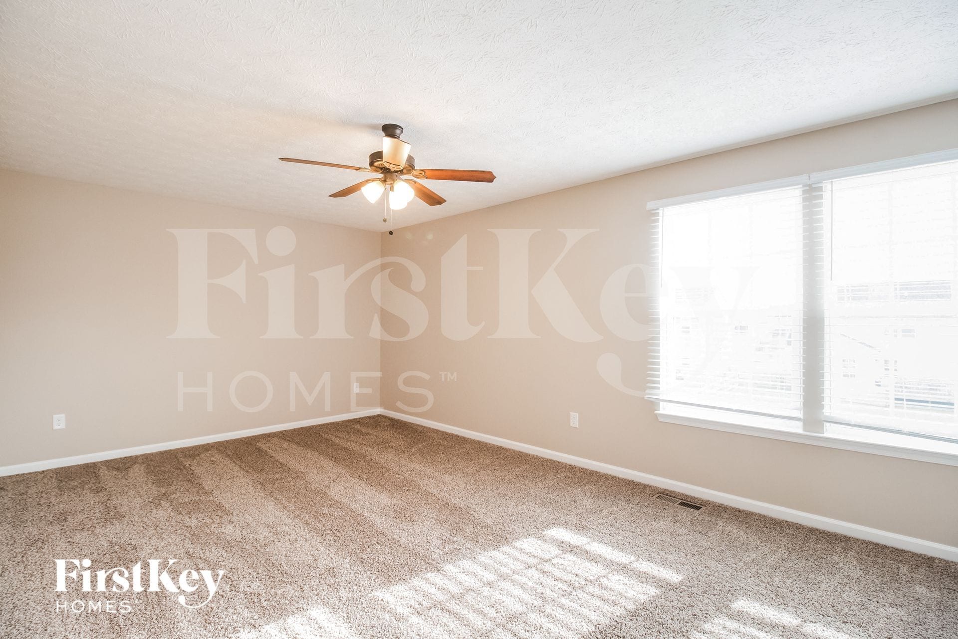 Building Photo - 1391 Apple Farm Dr