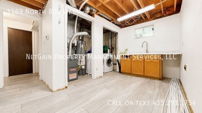 Building Photo - 1169 N 800 W St