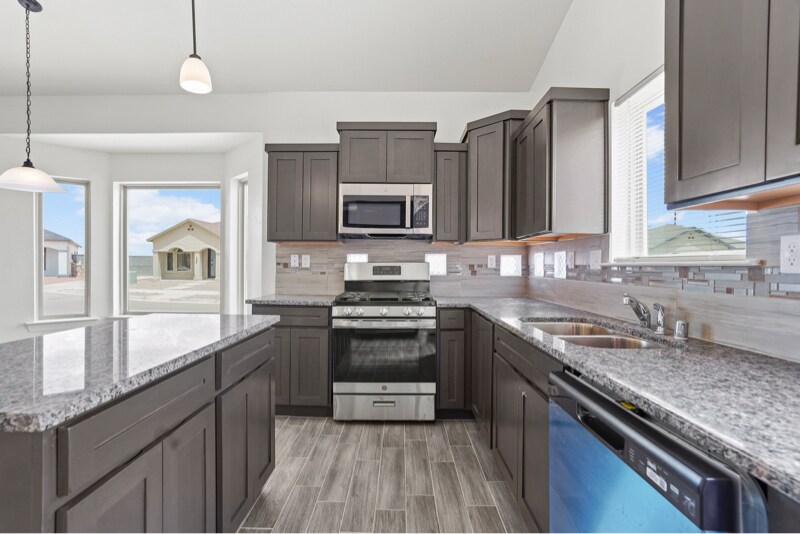 Building Photo - 14372 Nick Drahos Ln