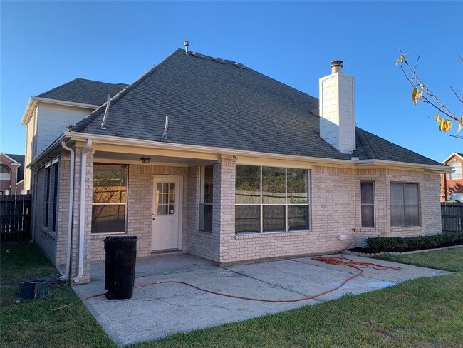 Building Photo - 12203 Meadow Ln Ct