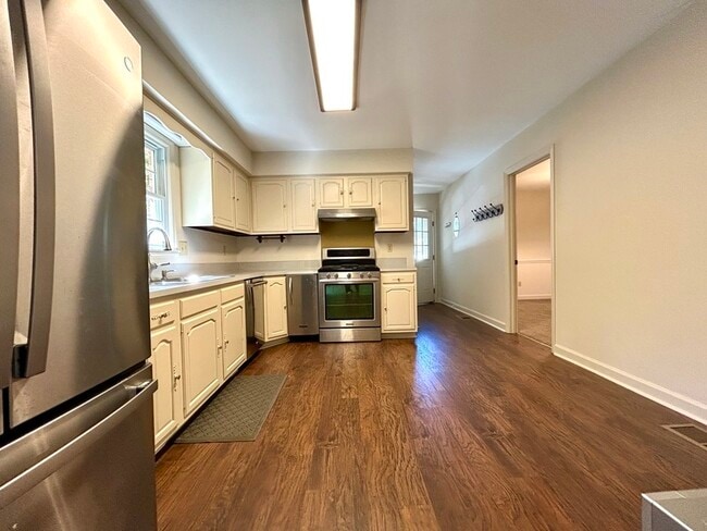 Building Photo - 4515 Carving Tree Dr