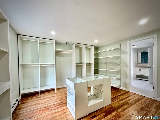 Building Photo - 38 Pepperbush Ln