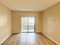 Building Photo - 8250 N Grand Canyon Dr