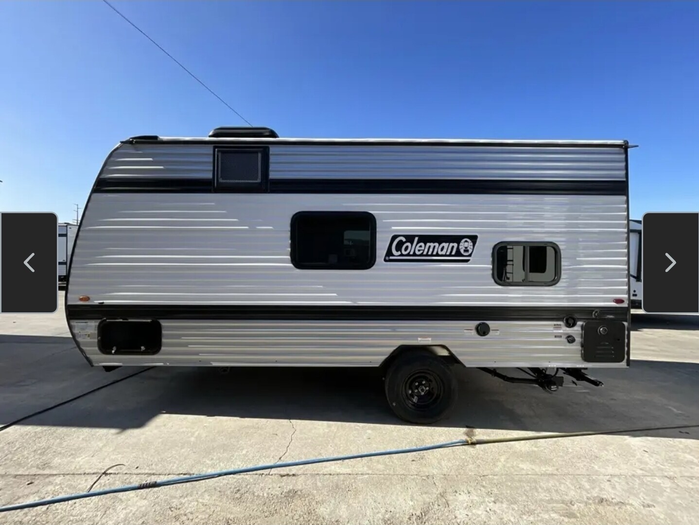 Building Photo - 532 Camino de Amor