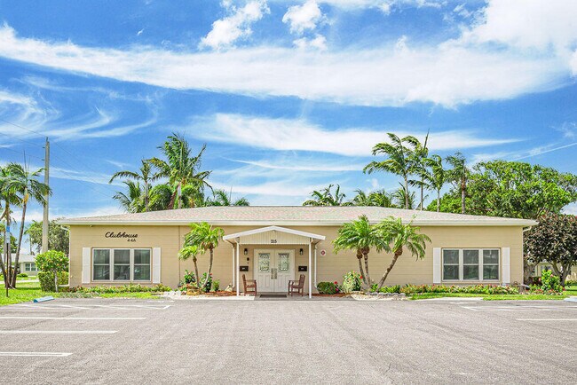 Building Photo - 270 High Point Ct