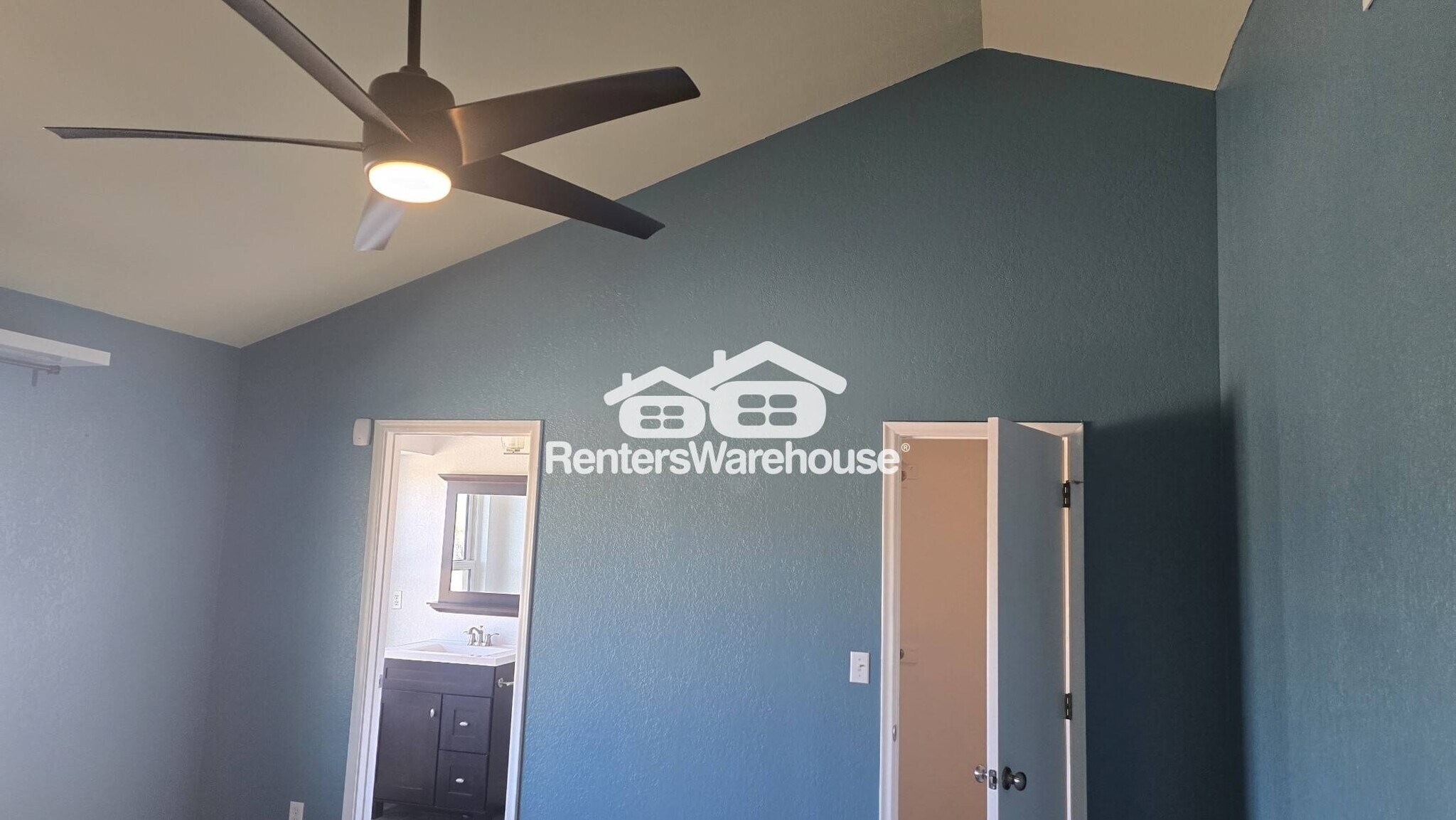 Building Photo - 2693 W Calle De Dalias