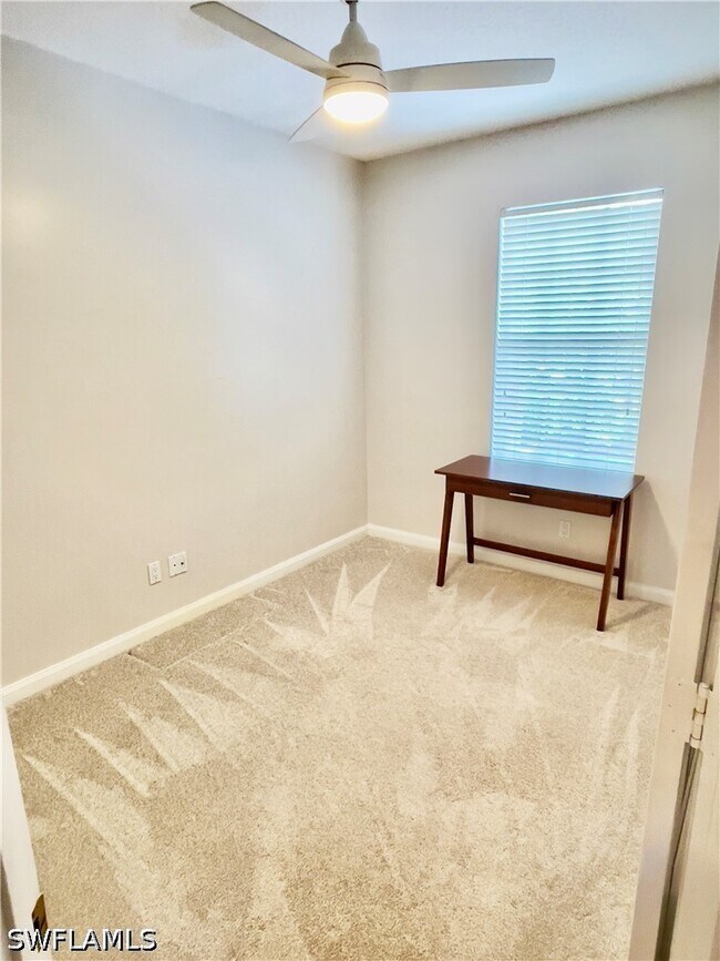 Building Photo - 5669 Cove Cir