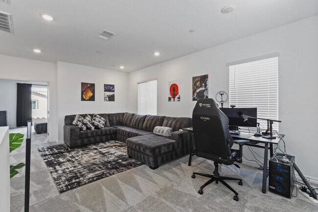 Building Photo - Desirable Inspirada Next-Gen Home! 4 Bedro...