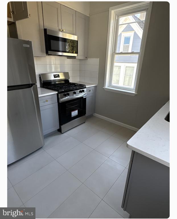 Building Photo - 109 Union Ave