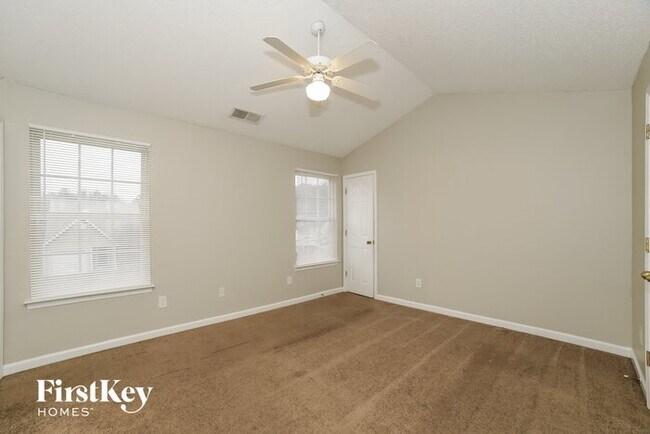 Building Photo - 256 Turnstone Rd