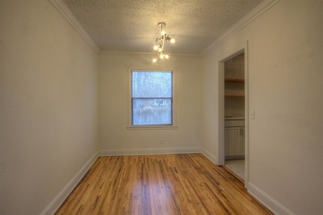 Building Photo - 1331 E 43rd St