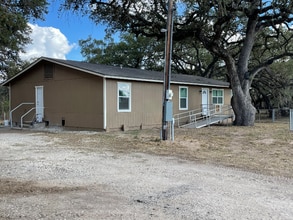 Building Photo - 91 Cottonwood Dr