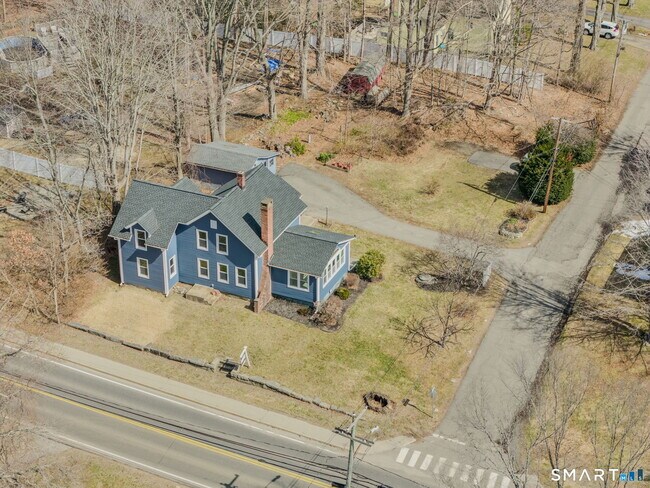 Building Photo - 24 N Main St