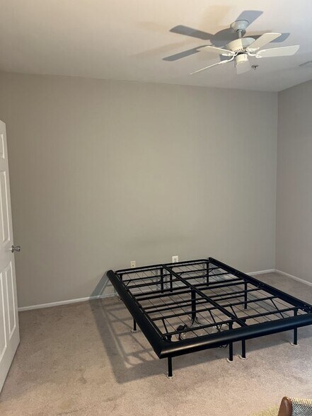 Building Photo - 1530 Spring Gate Dr.