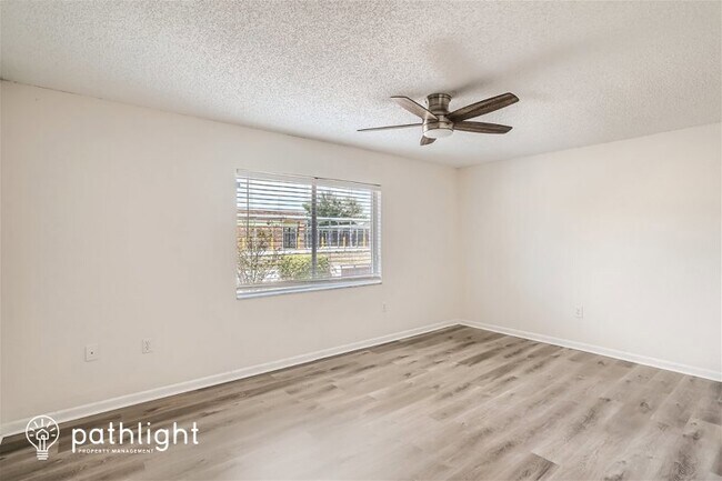 Building Photo - 6924 68th Ave N, Pinellas Park, FL, 33781