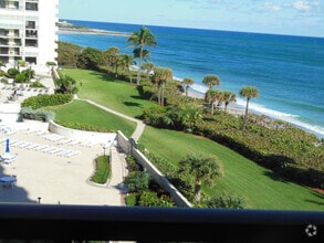 Building Photo - 300 Ocean Trail Way