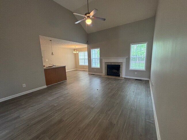 Building Photo - Location, Community, Quality Living. It Starts Here!