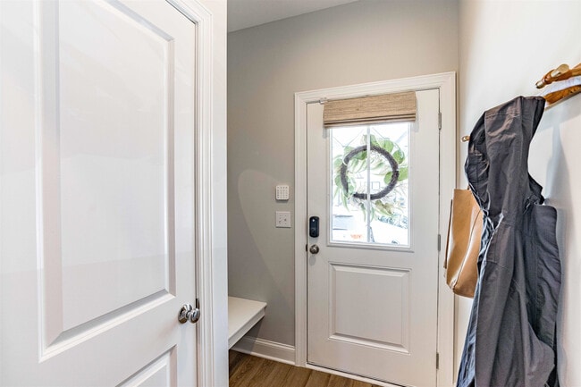 Building Photo - 6801 Milligan Way