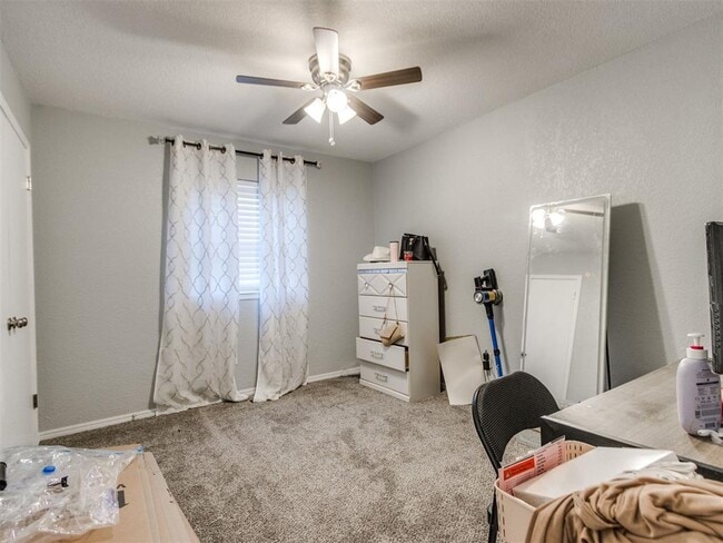 Building Photo - 4124 Overland Dr