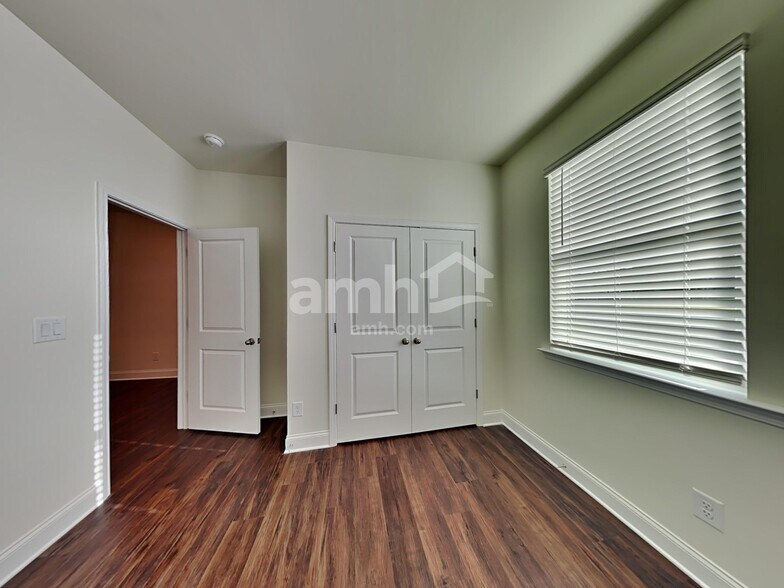 Building Photo - 709 Alcovy Ml Pk