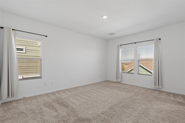 Building Photo - 1512 Weatherford Ln