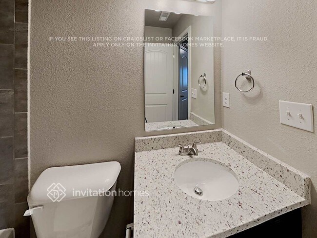 Building Photo - 10949 Quercia Cir