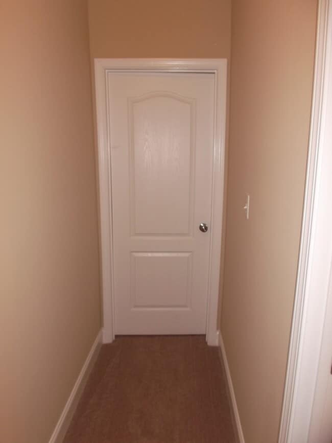 Building Photo - Absolutely Gorgeous!