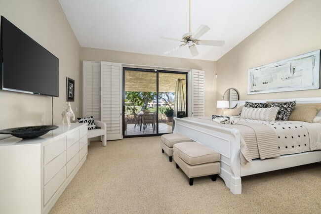 Building Photo - 44825 Guadalupe Dr