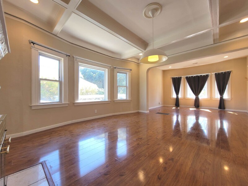 Building Photo - 1xxx 9th St