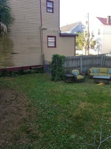 Backyard 2 - 57 Carolina St