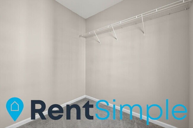 Building Photo - 7485 Brunson Cir