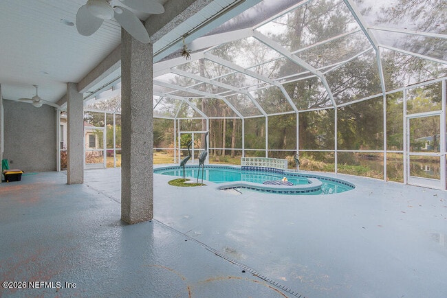 Building Photo - 5466 River Trail Rd N