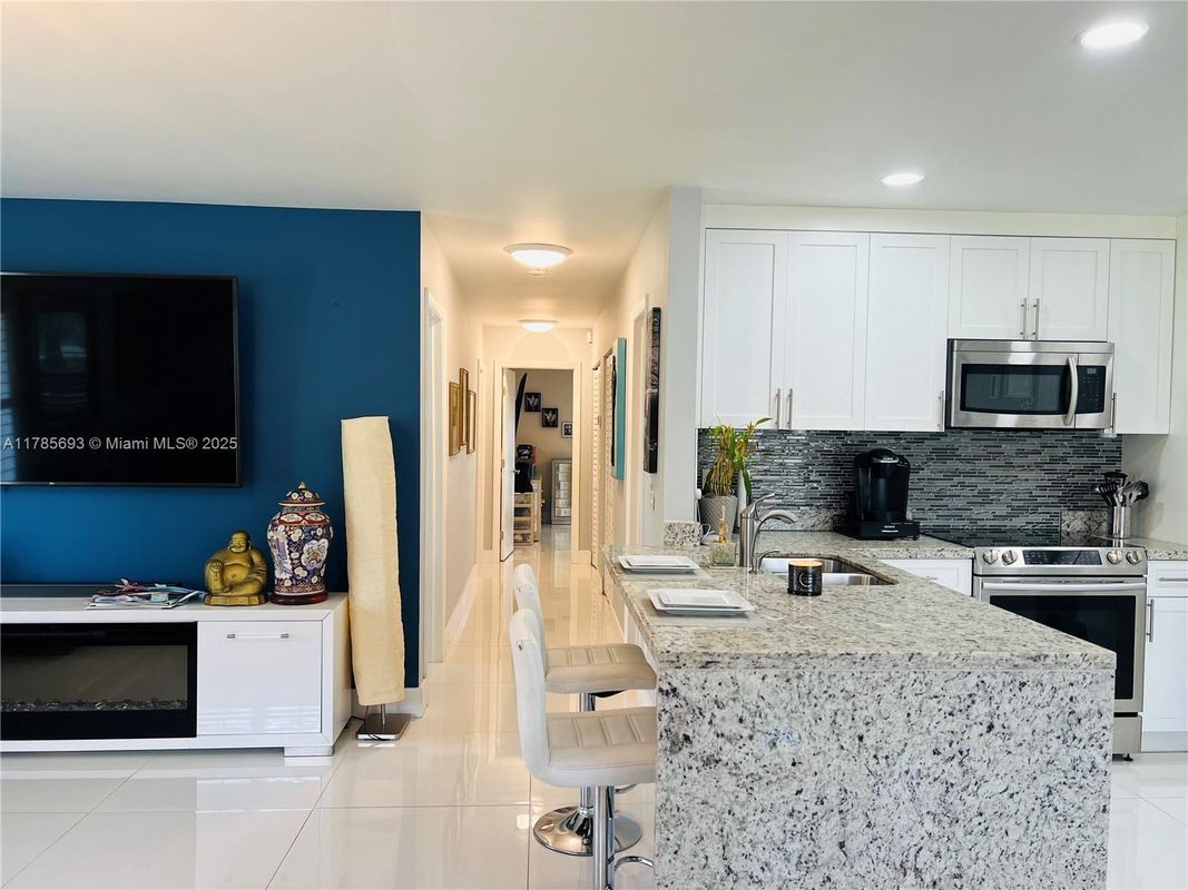 Building Photo - 3685 W Citrus Trce
