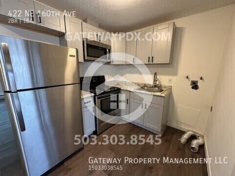 Building Photo - 422 NE 160th Ave