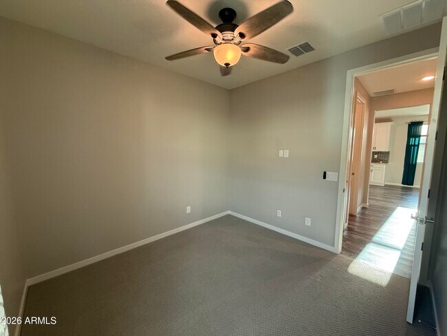 Building Photo - 9458 Thatcher Ave