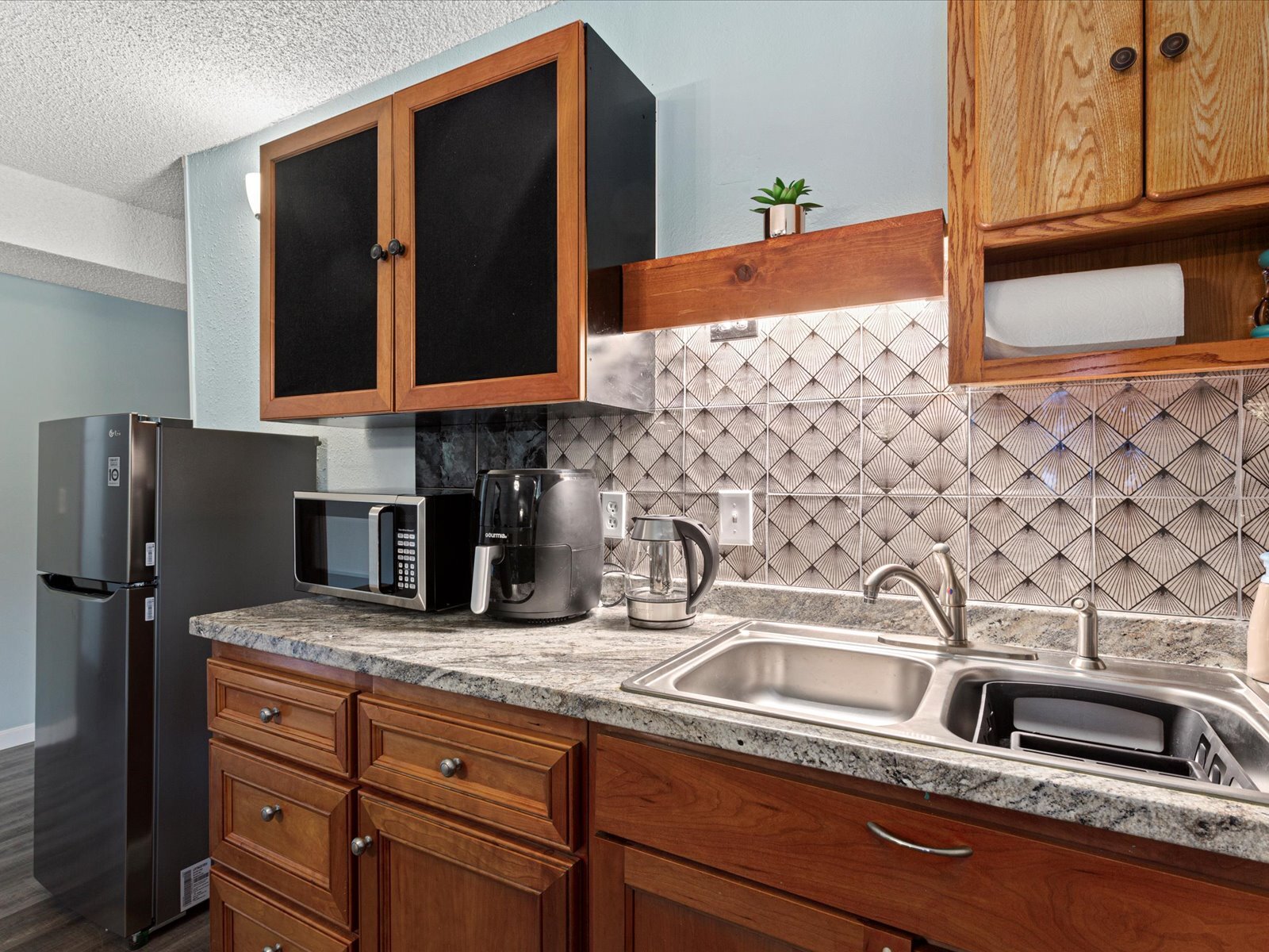 Building Photo - 16445 Ambaum Blvd S