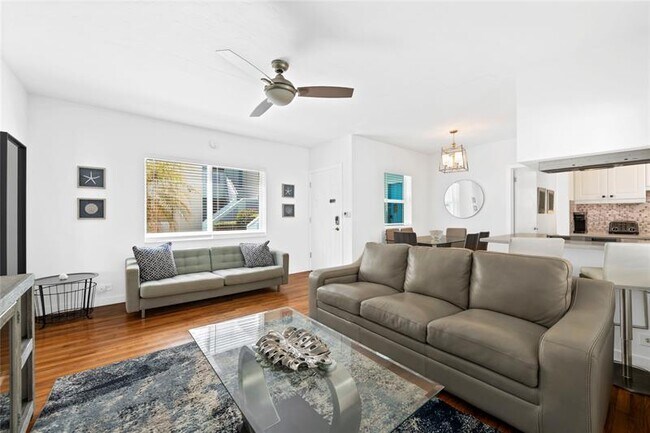 Primary Photo - 3015 Seville St