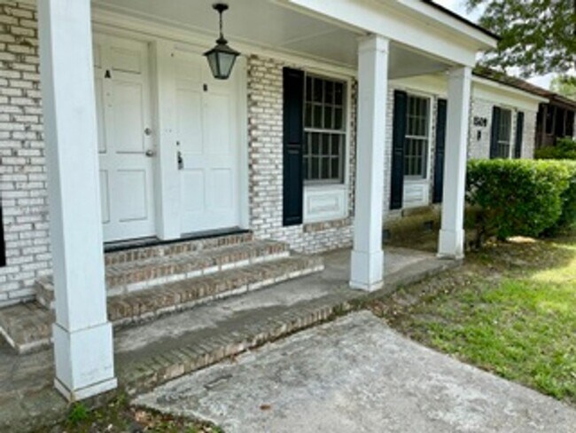 Building Photo - 1509B Harbor View Rd