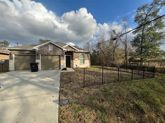 Primary Photo - 6502 Bunche Dr