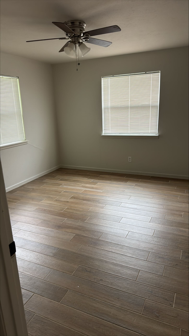 Building Photo - Charming 3-Bedroom Brick Home with Modern ...