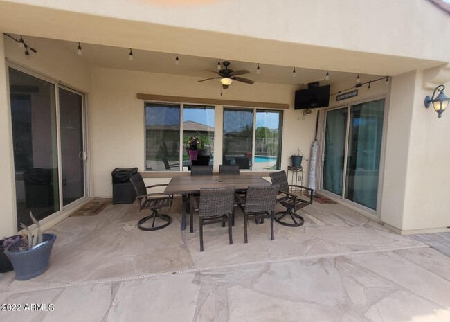 Building Photo - 19350 W Oregon Ave