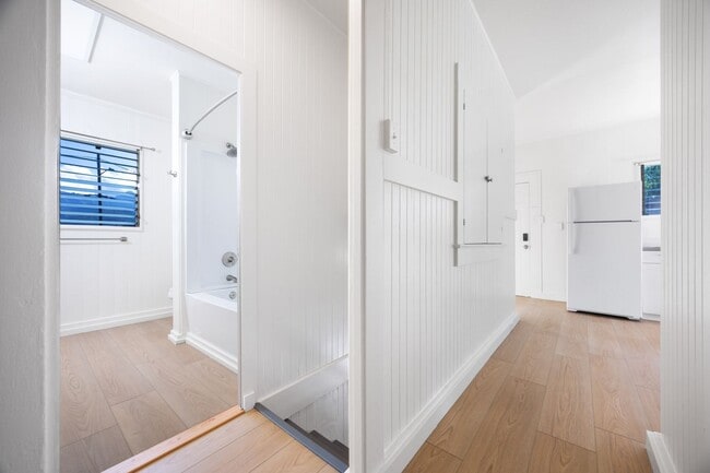 Building Photo - Newly Renovated Waialua Home on 1 Acre w/ Mountain Views – Pets Welcome