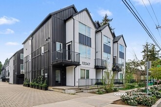 Building Photo - 13347 Greenwood Ave N