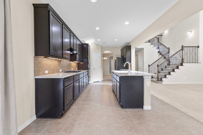 Building Photo - 2406 Sweetwater Ln