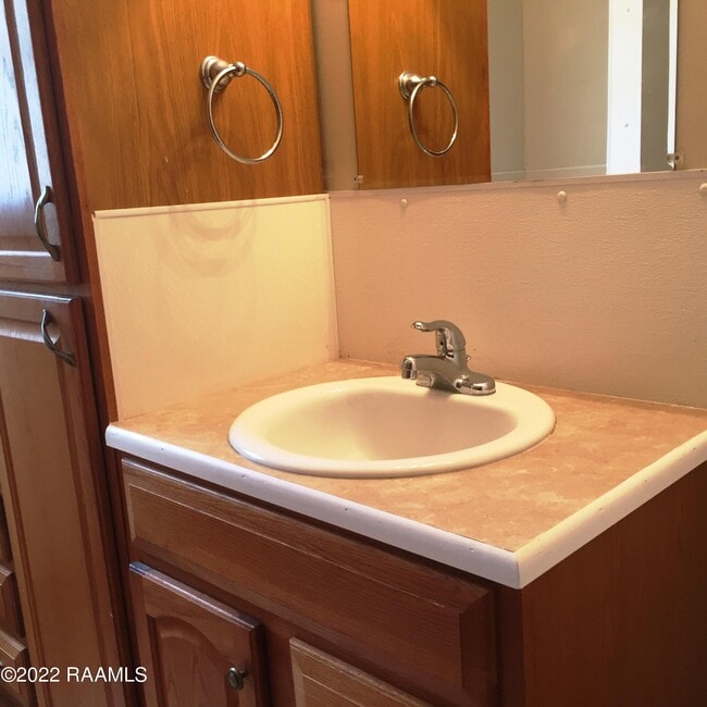 Building Photo - 3105 W Willow St