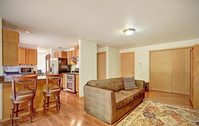 family room - 4523 143rd Pl SW