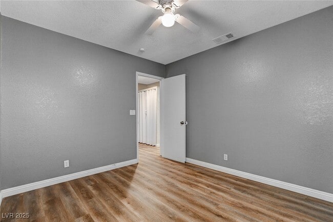 Building Photo - 446 Nettleton Cir