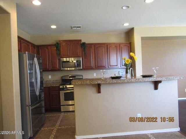 Building Photo - 3928 E Parkview Dr