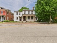 Building Photo - 709 High St